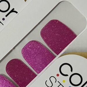 New Color Street “Show Time” Muted Glittery Orchid Shade Nail Strips